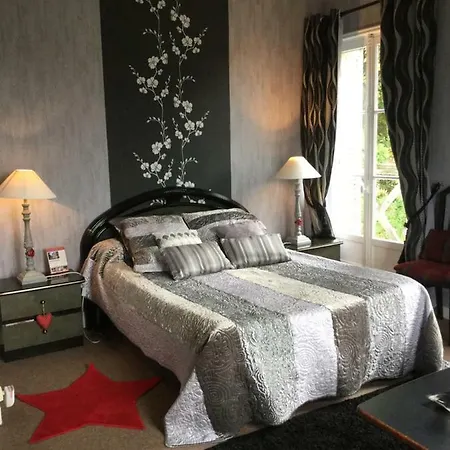 Le Manoir D'arromanches 아로만체스레방